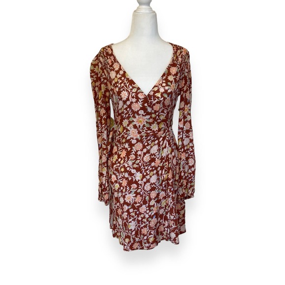 Billabong Spring Romance Tropical Floral Mini Dress - Picture 4 of 12